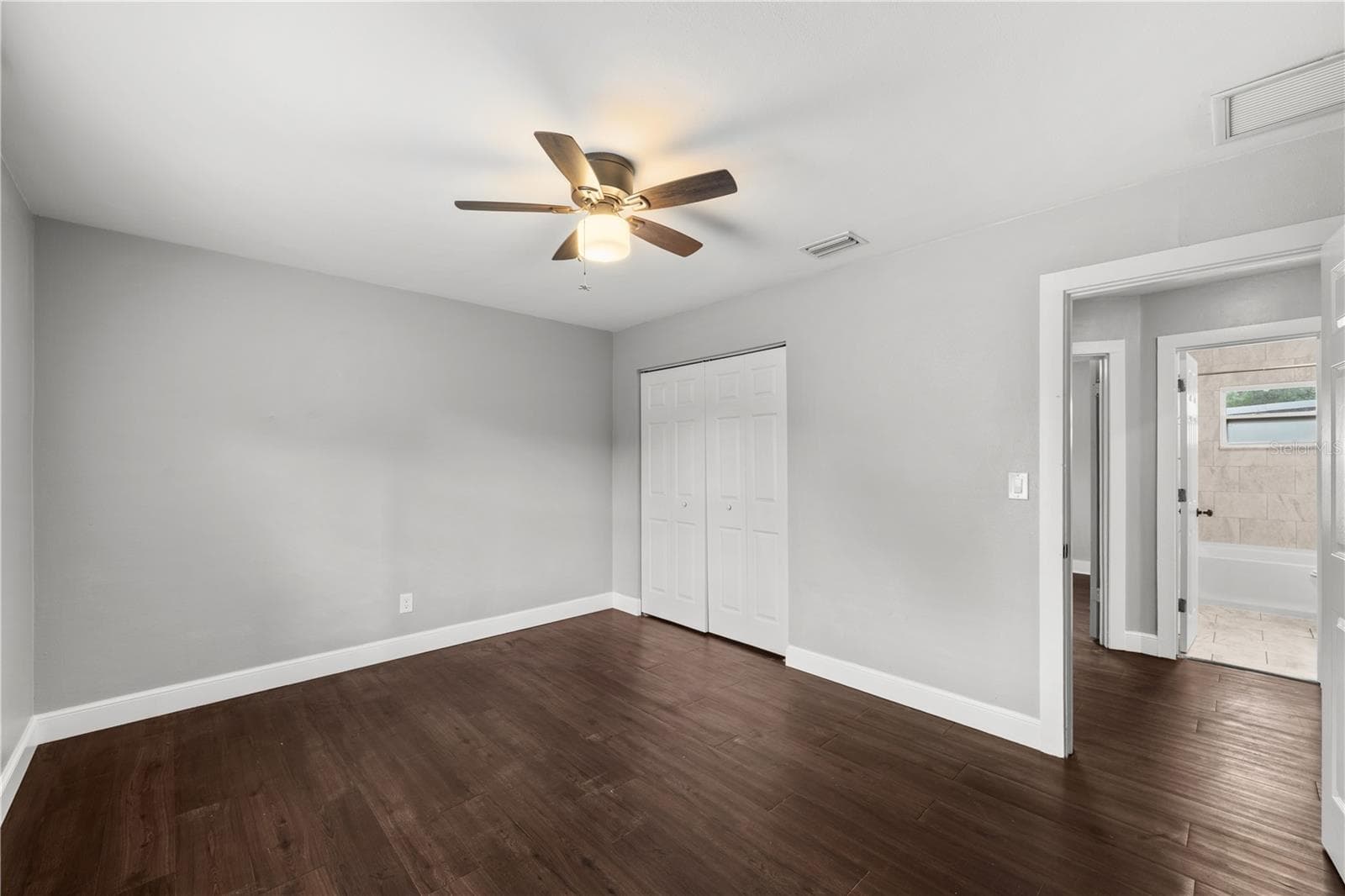 Single Family Residence at 5345 38TH AVE N, ST PETERSBURG, photo 13 of 23