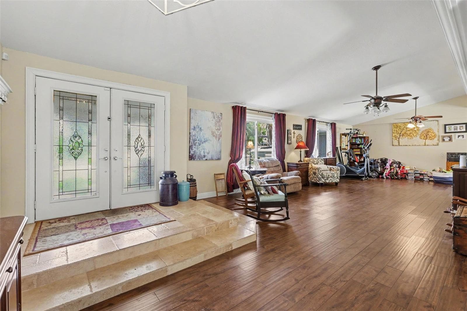 Single Family Residence at 1307 BRANTWOOD DR, VALRICO, photo 5 of 28