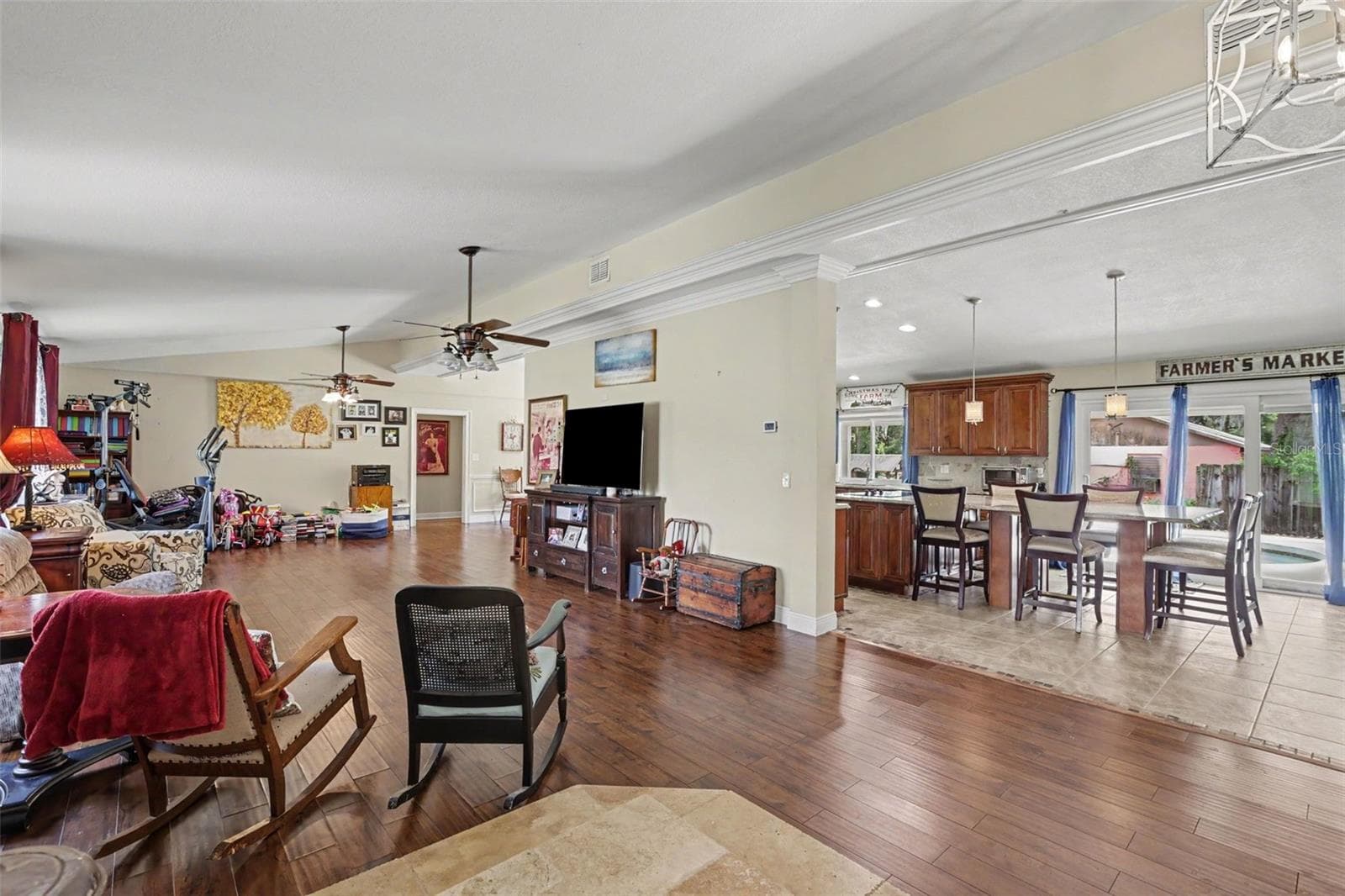 Single Family Residence at 1307 BRANTWOOD DR, VALRICO, photo 6 of 28