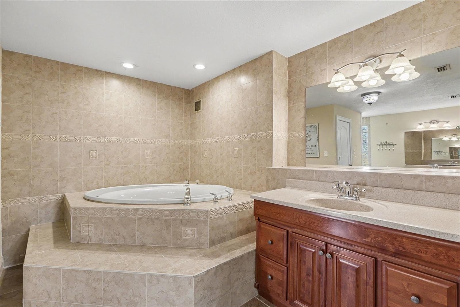 Single Family Residence at 1307 BRANTWOOD DR, VALRICO, photo 15 of 28