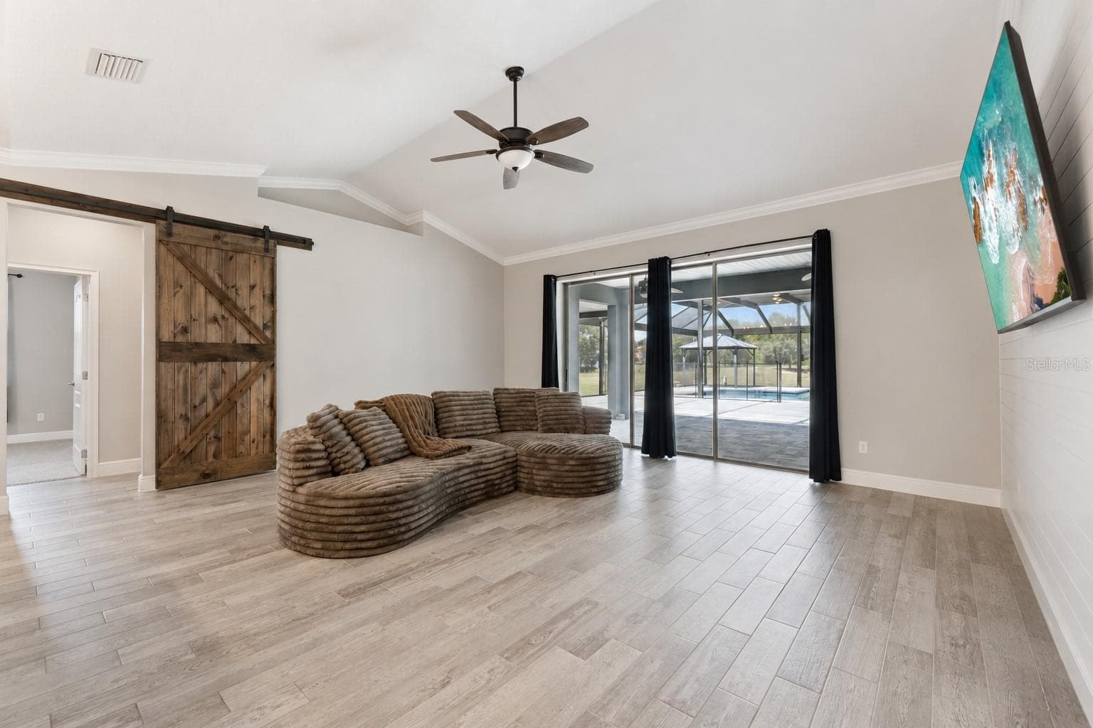 Single Family Residence at 18145 GREAT BLUE HERON DR, GROVELAND, photo 8 of 46