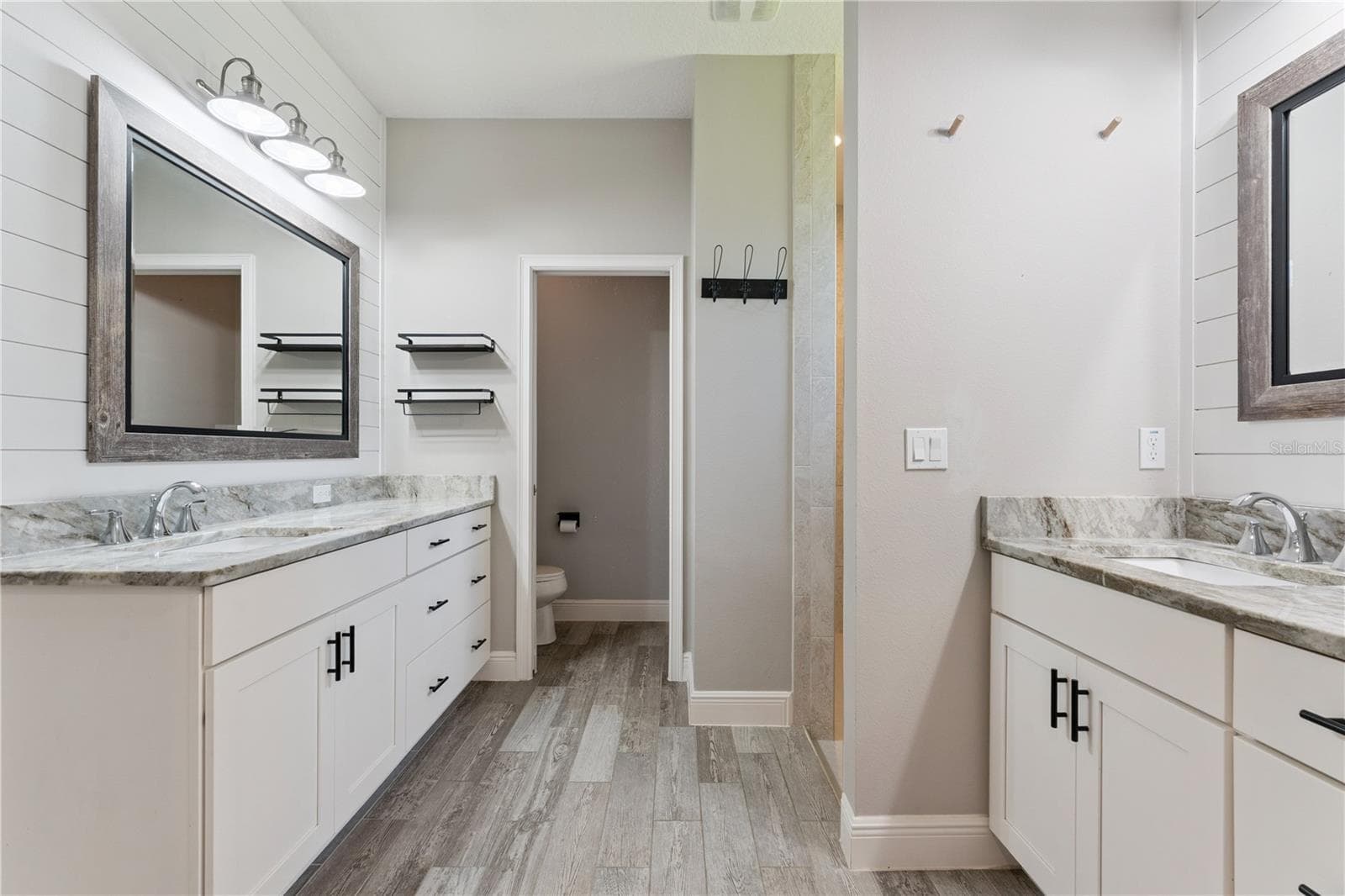Primary Bathroom - 18145 GREAT BLUE HERON DR, GROVELAND