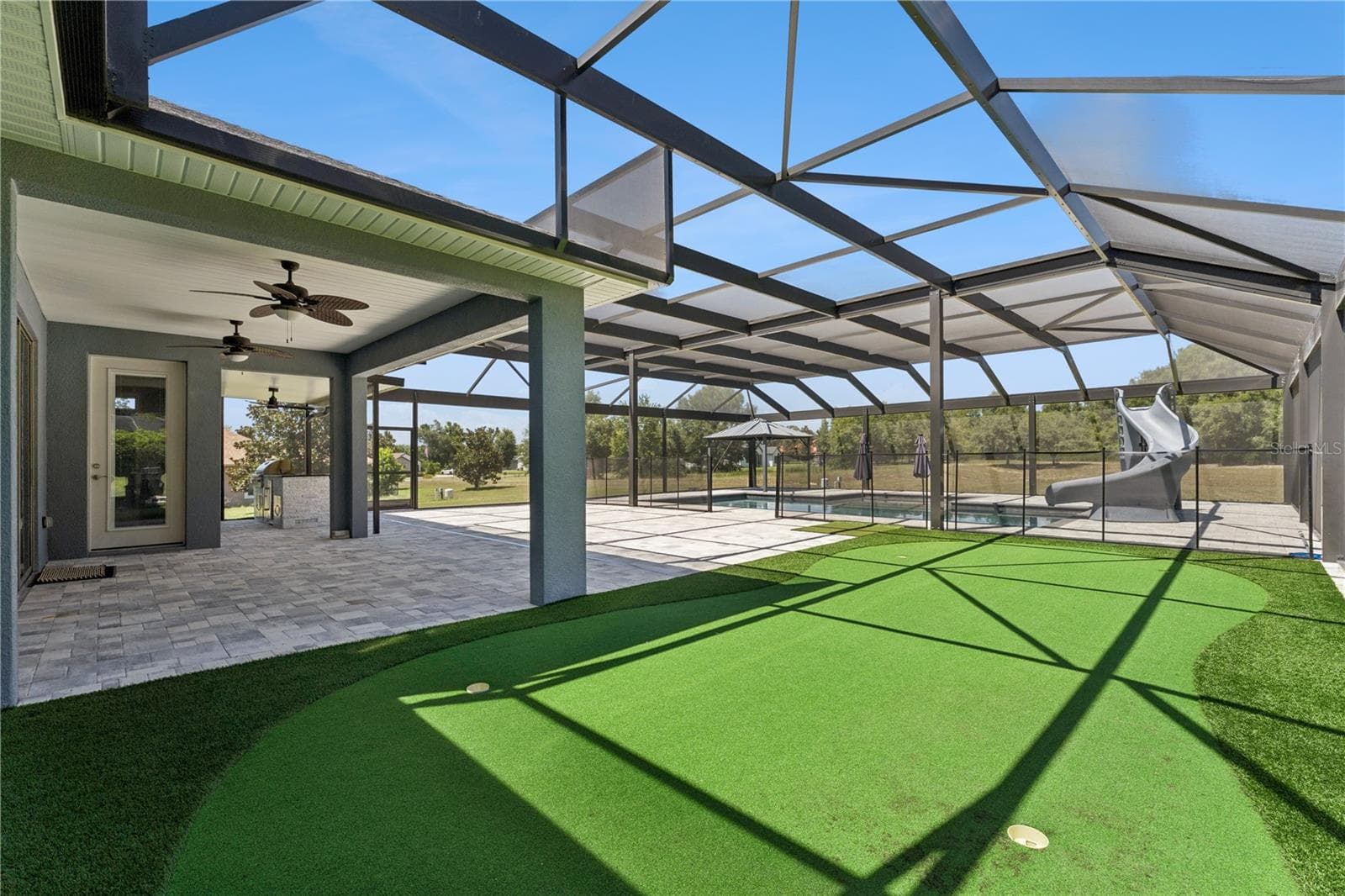 Single Family Residence at 18145 GREAT BLUE HERON DR, GROVELAND, photo 35 of 46