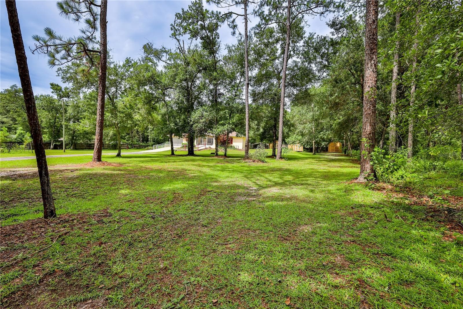 Single Family Residence at 3063 CRUM RD, BROOKSVILLE, photo 14 of 58