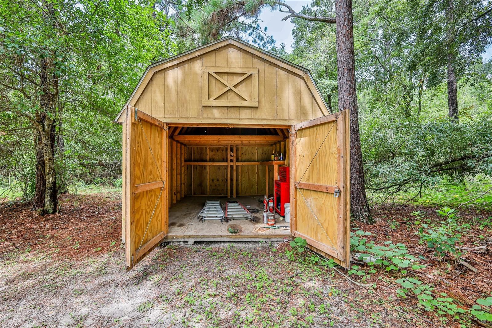 Single Family Residence at 3063 CRUM RD, BROOKSVILLE, photo 23 of 58