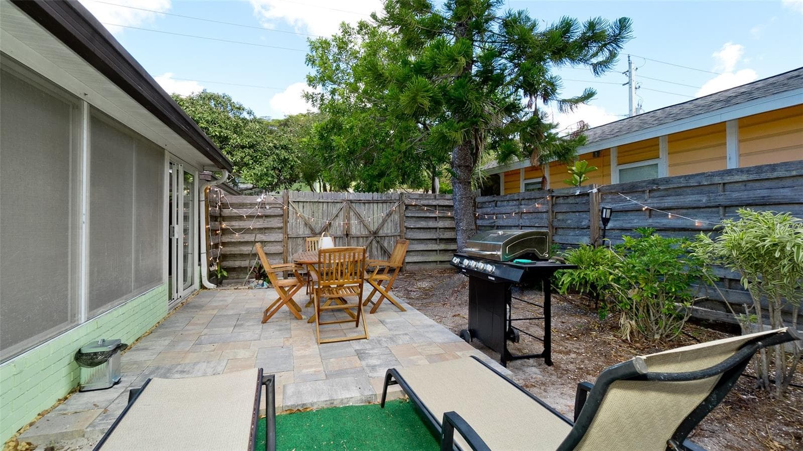 Duplex at 507 MADISON CT, SARASOTA, photo 18 of 79