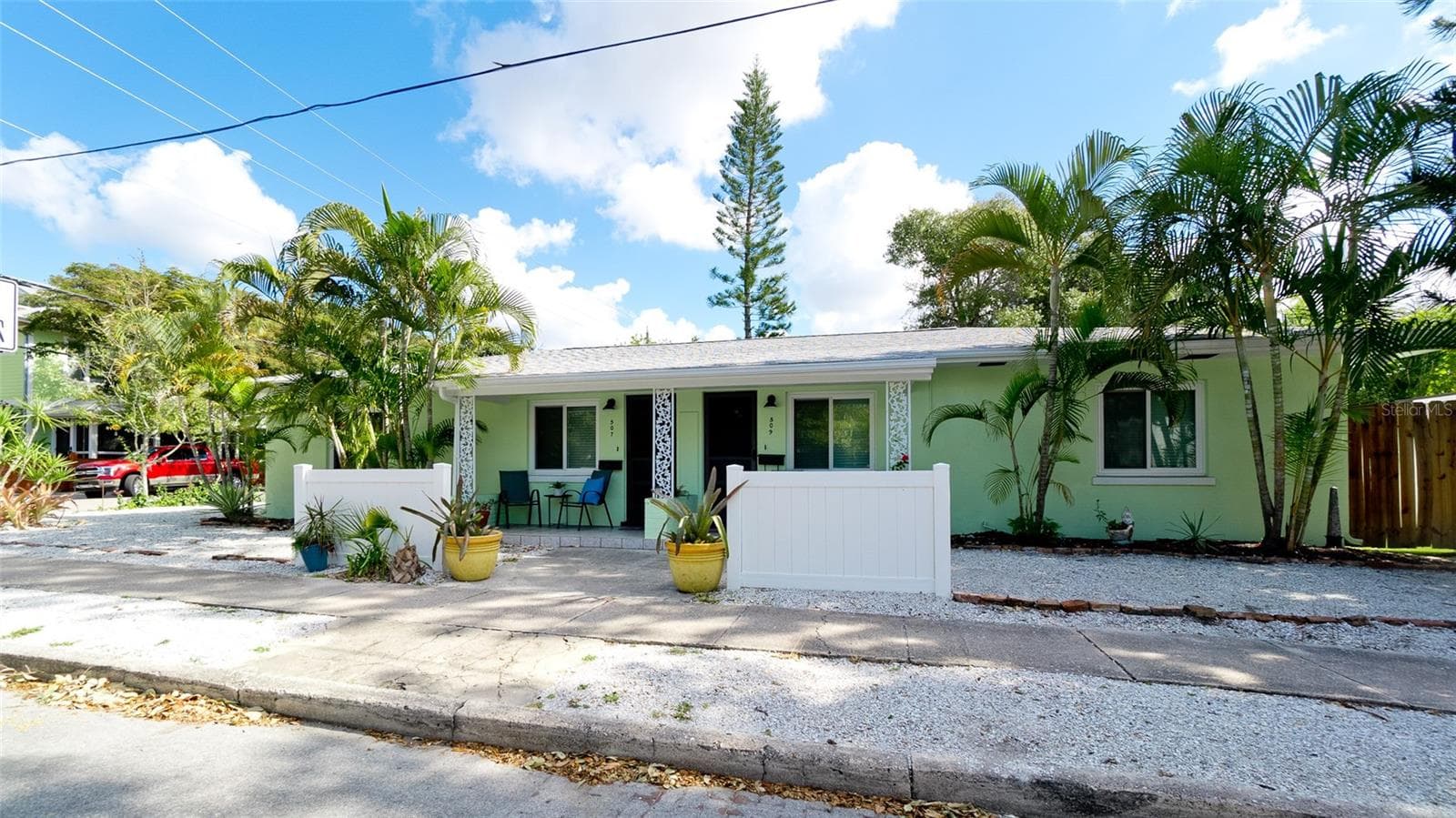 Duplex at 507 MADISON CT, SARASOTA, photo 32 of 79