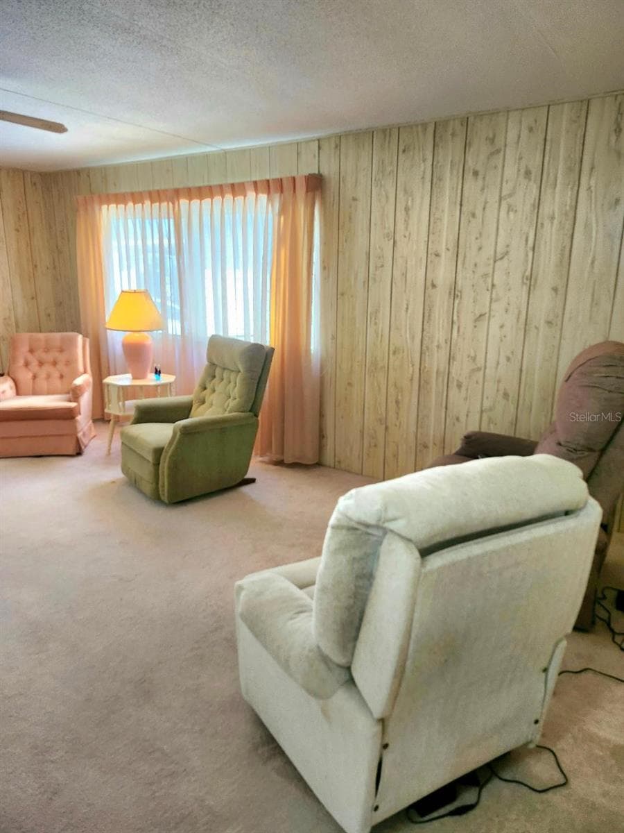 Manufactured Home at 6509 OREGON ST, BRADENTON, photo 10 of 57
