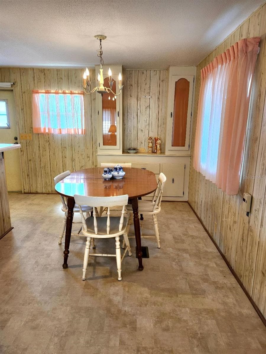 Manufactured Home at 6509 OREGON ST, BRADENTON, photo 12 of 57
