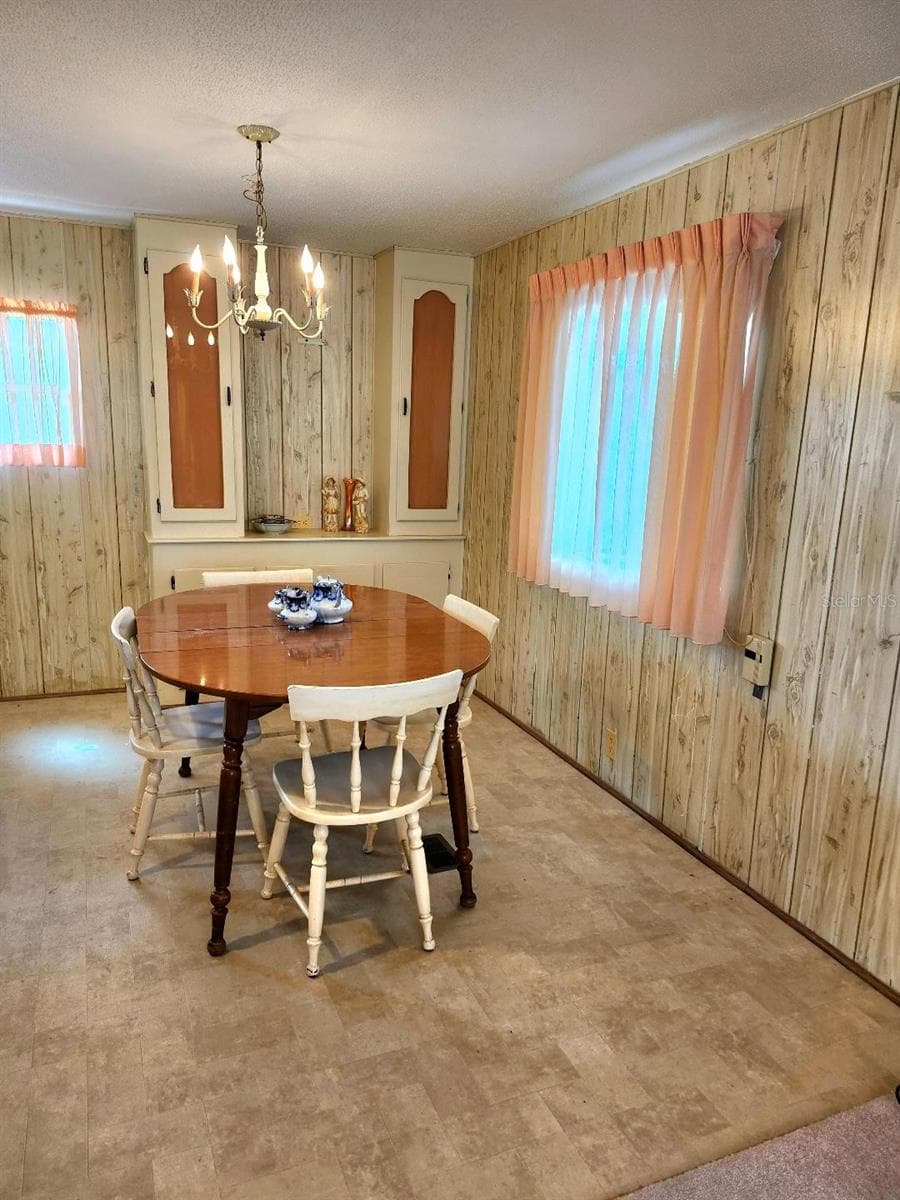 Manufactured Home at 6509 OREGON ST, BRADENTON, photo 13 of 57