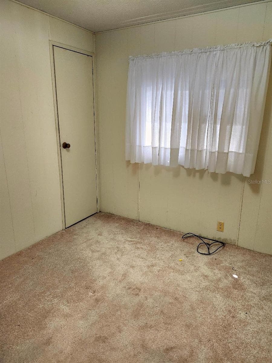 Manufactured Home at 6509 OREGON ST, BRADENTON, photo 23 of 57