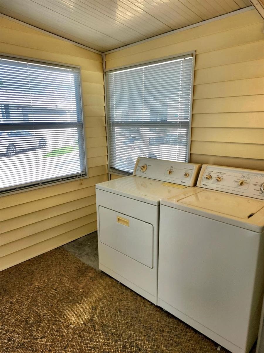 Manufactured Home at 6509 OREGON ST, BRADENTON, photo 30 of 57