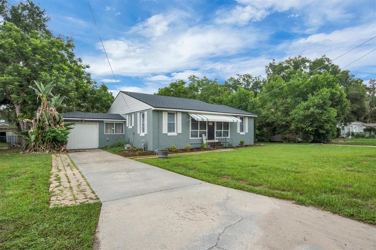 Single Family Residence at 615 AVENUE A NE, WINTER HAVEN, photo 4 of 39
