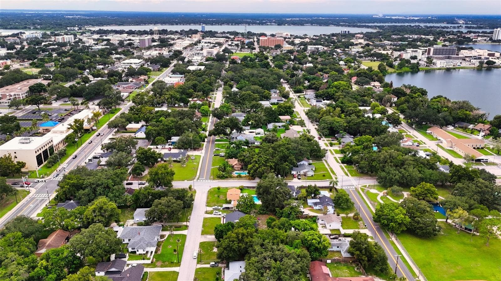 Single Family Residence at 615 AVENUE A NE, WINTER HAVEN, photo 36 of 39