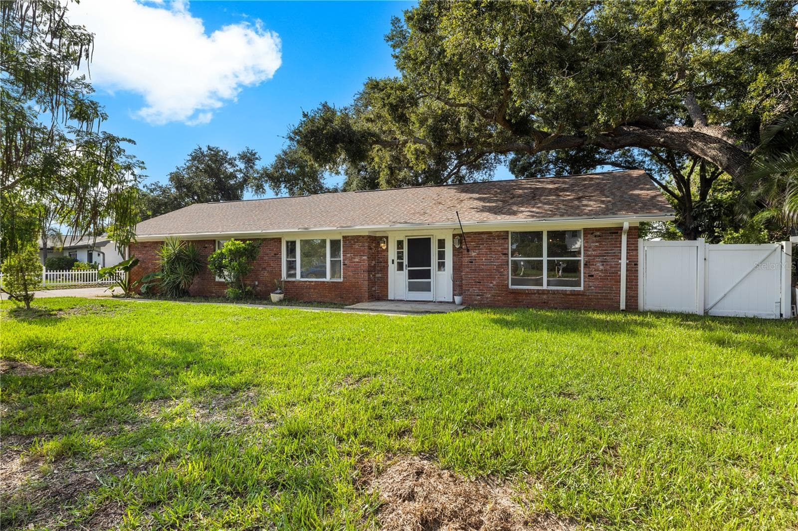 Single Family Residence at 13589 101ST TER, SEMINOLE, photo 3 of 58