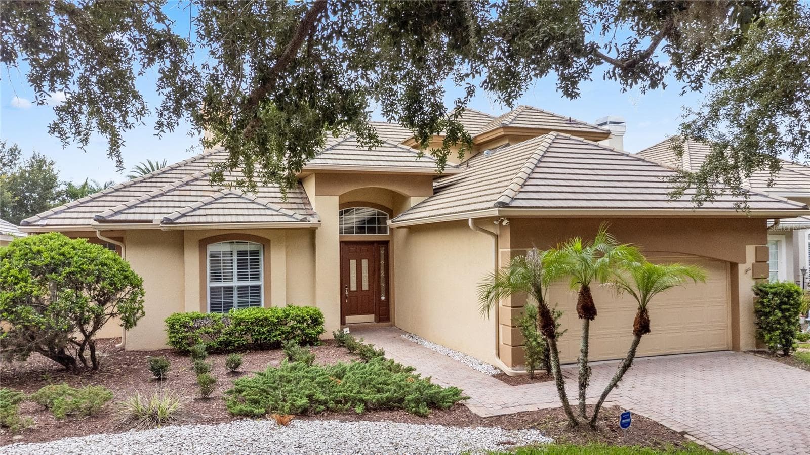 10734 WOODCHASE CIR