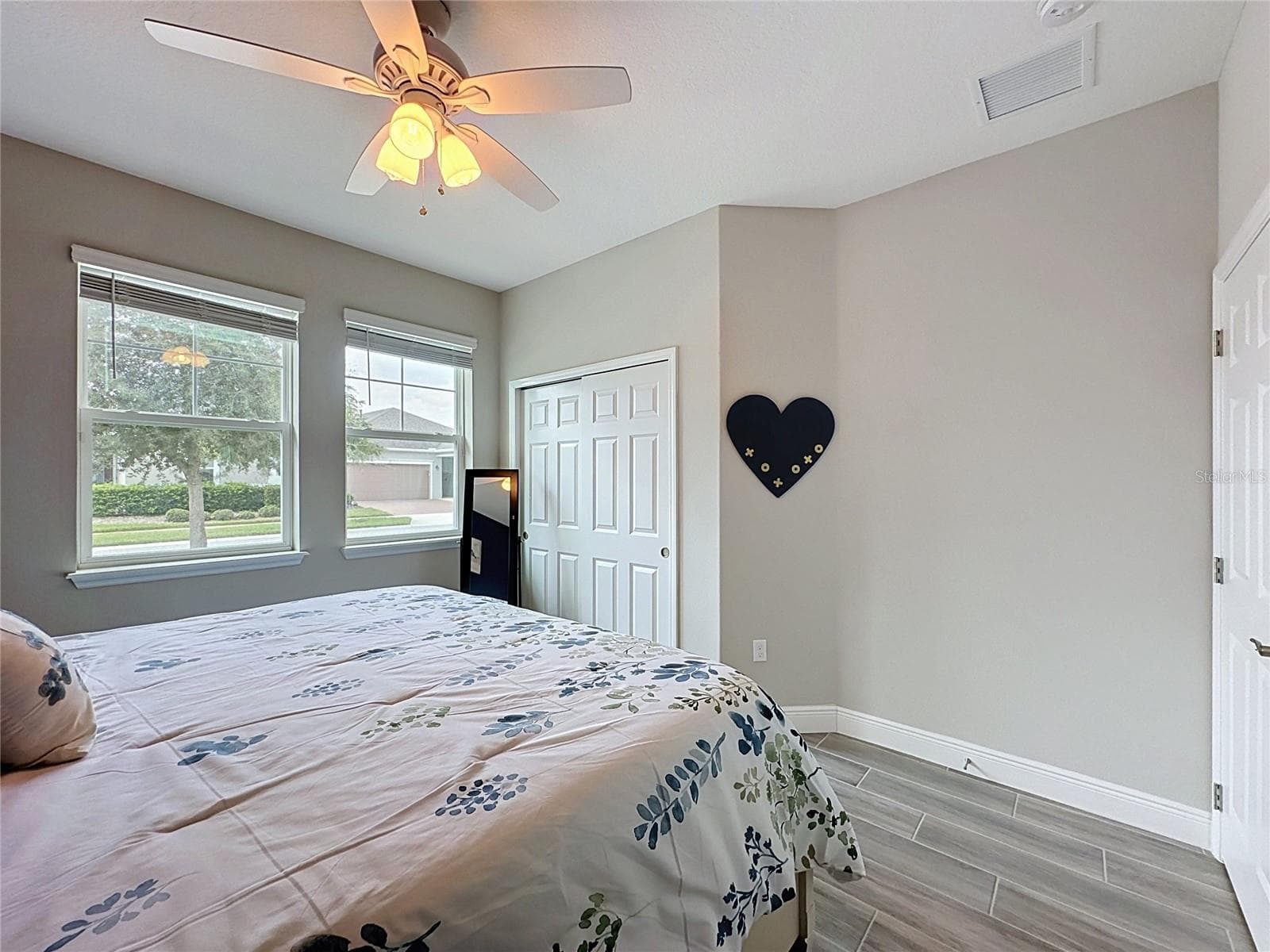 Single Family Residence at 174 SILVER MAPLE RD, GROVELAND, photo 36 of 76