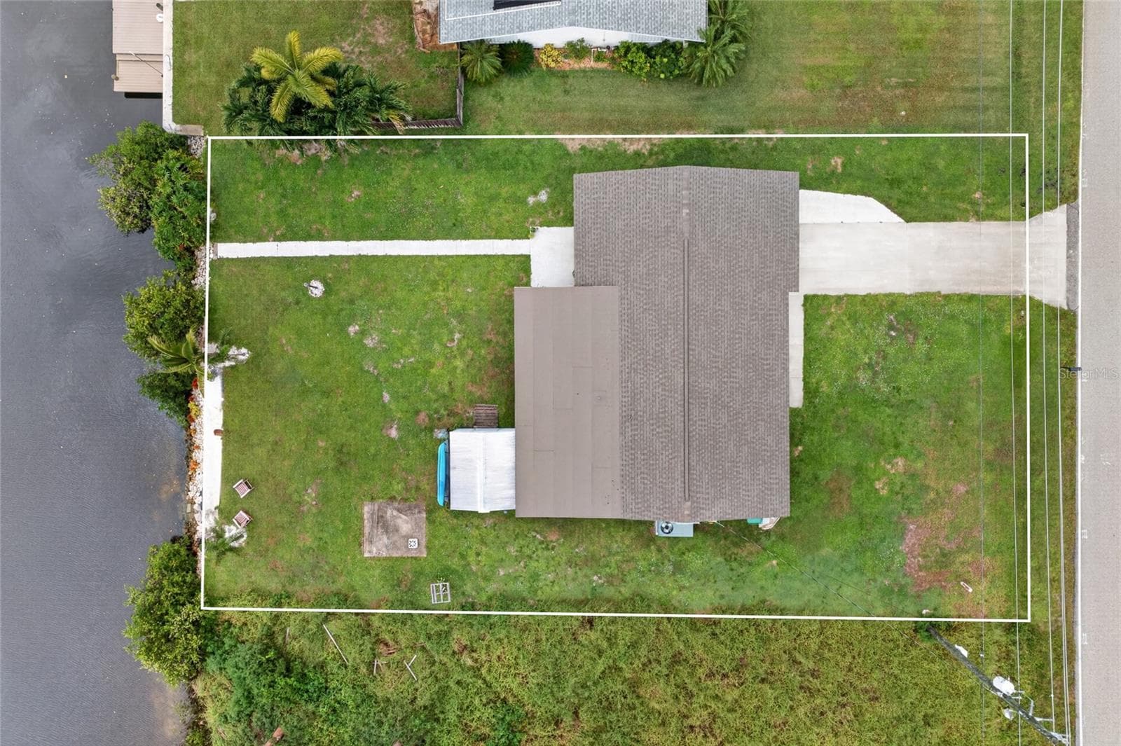 Single Family Residence at 3165 ROCK CREEK DR, PORT CHARLOTTE, photo 28 of 45