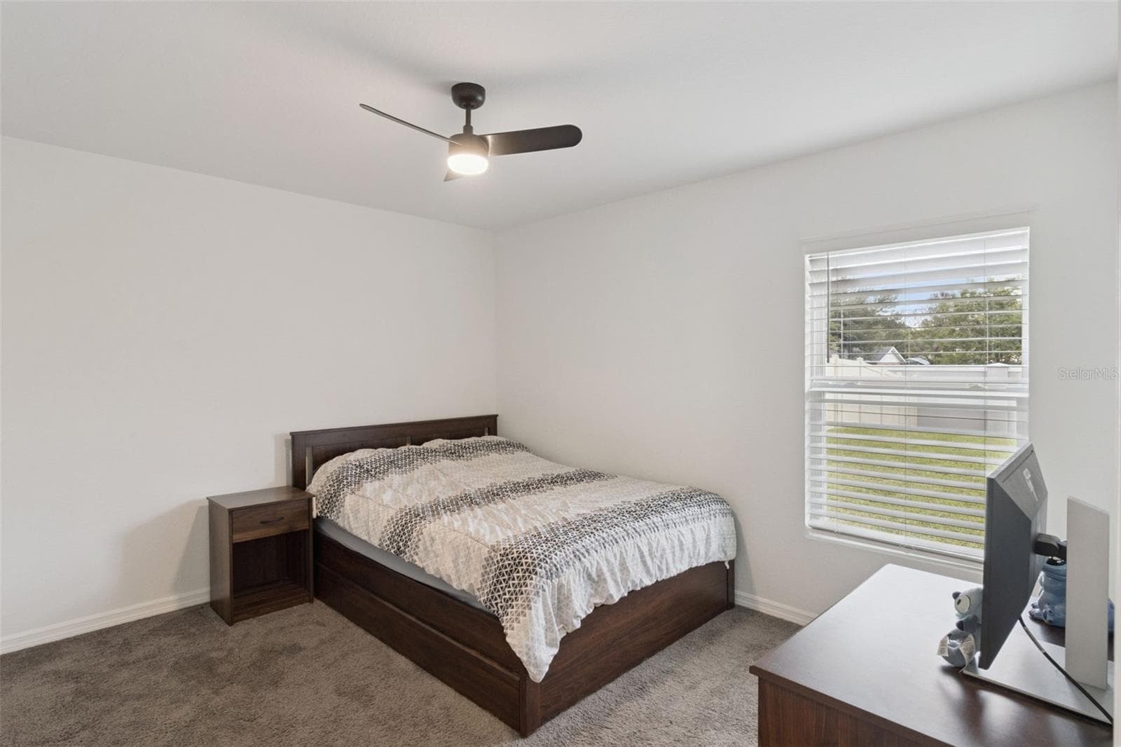second bedroom - 1041 BROOKS WAY, WINTER HAVEN
