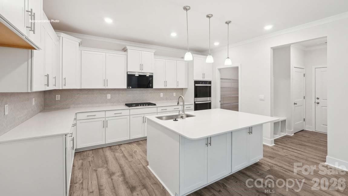 Single Family Residence at 6021 Shady Terrace Lane, York, photo 10 of 37