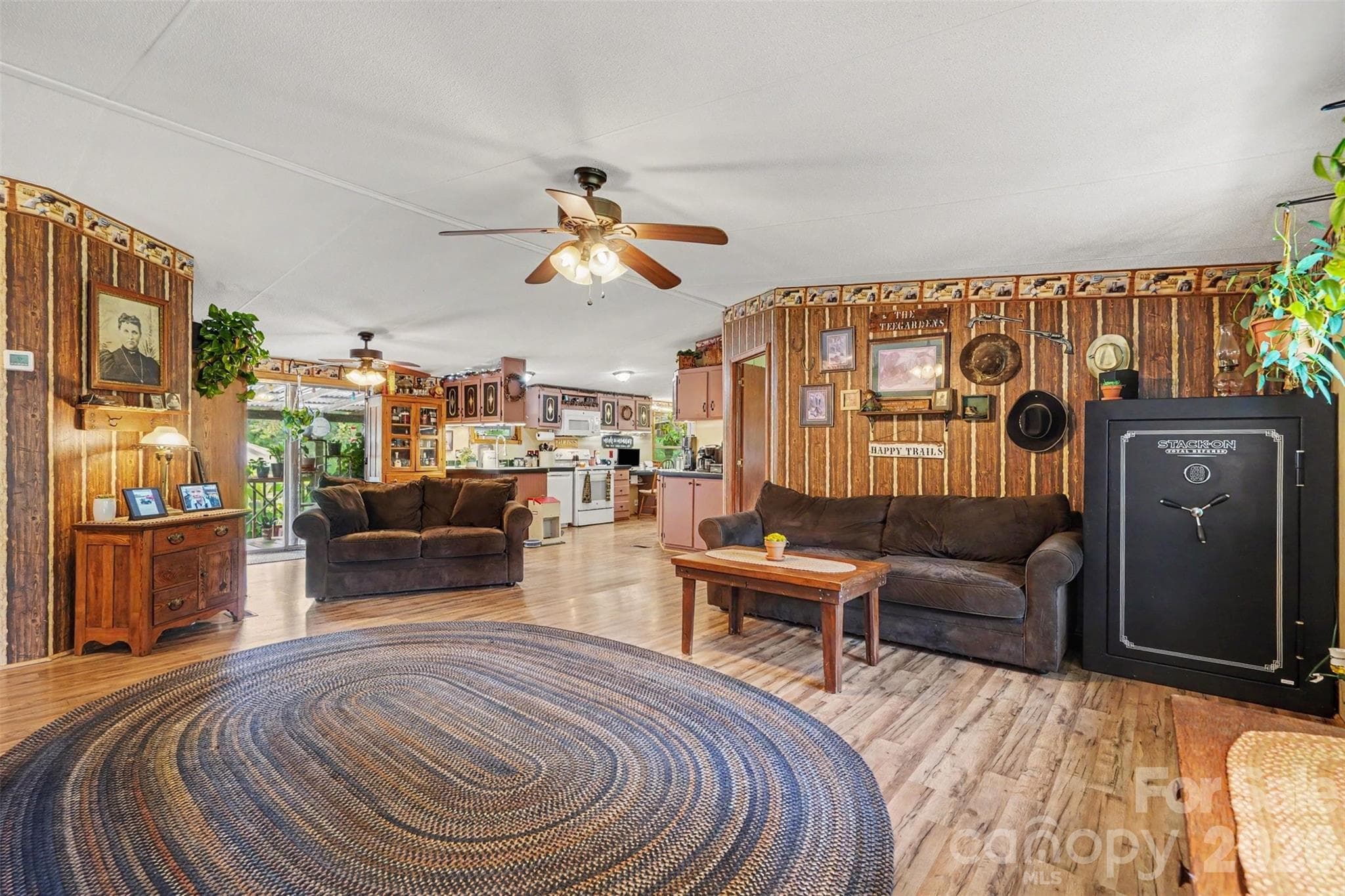 Single Family Residence at 1206 Alberto Lane, Stanley, photo 8 of 34