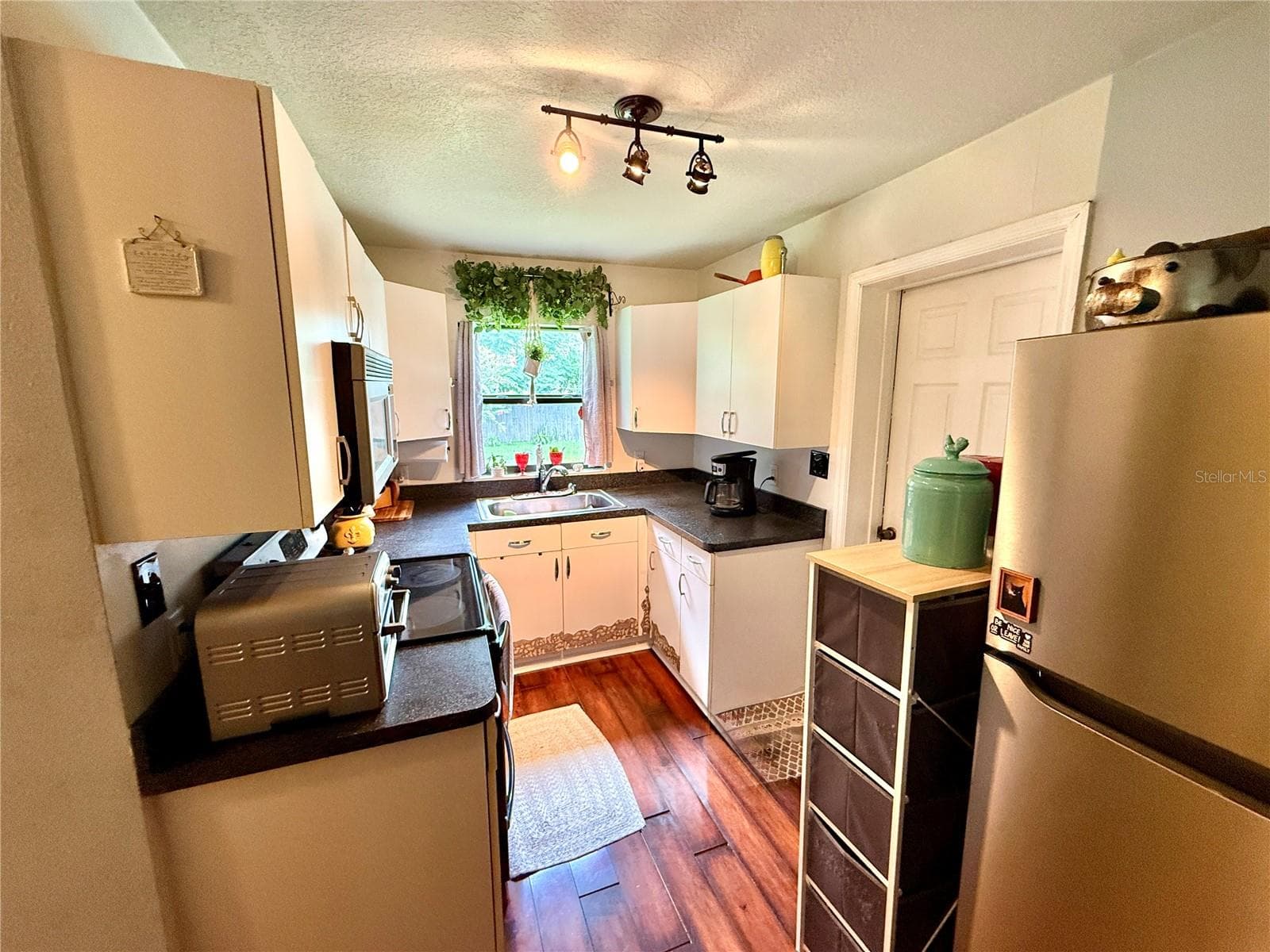 Single Family Residence at 5937 UONA AVE, ORLANDO, photo 12 of 45