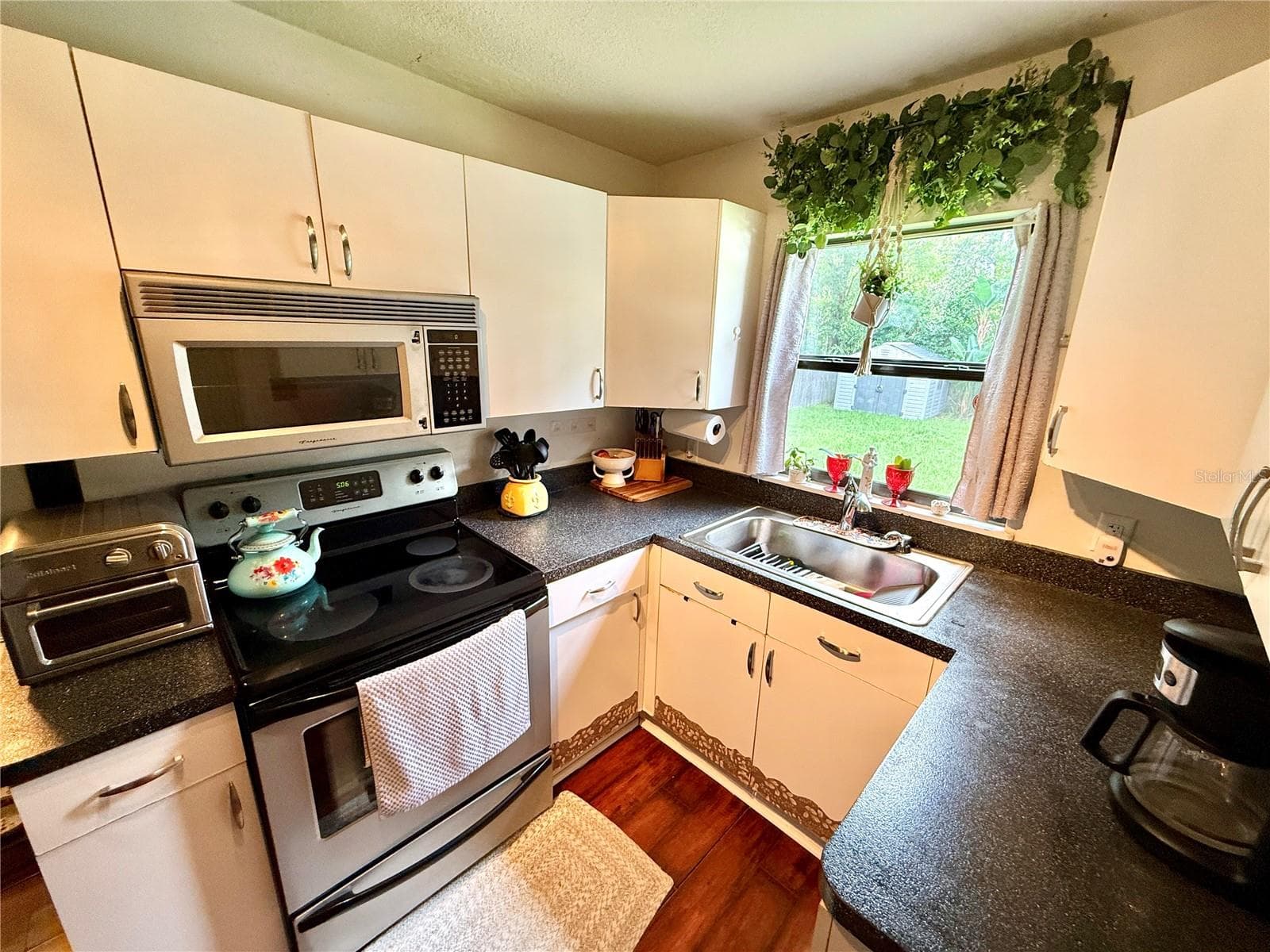 Single Family Residence at 5937 UONA AVE, ORLANDO, photo 13 of 45