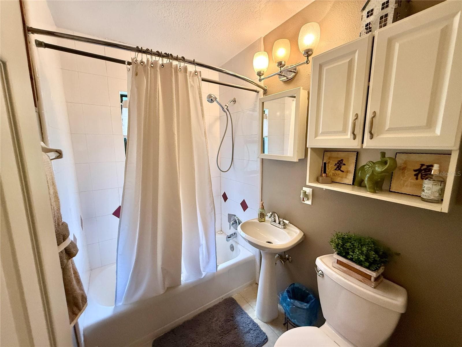 Single Family Residence at 5937 UONA AVE, ORLANDO, photo 21 of 45