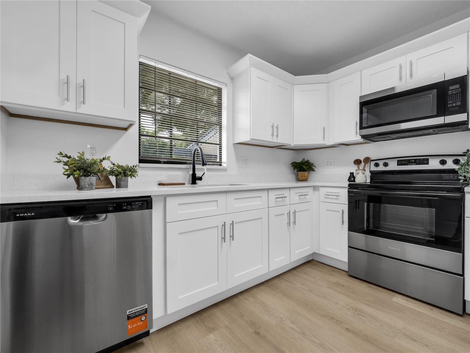 Single Family Residence at 14931 FISHER RD, TAMPA, photo 10 of 25