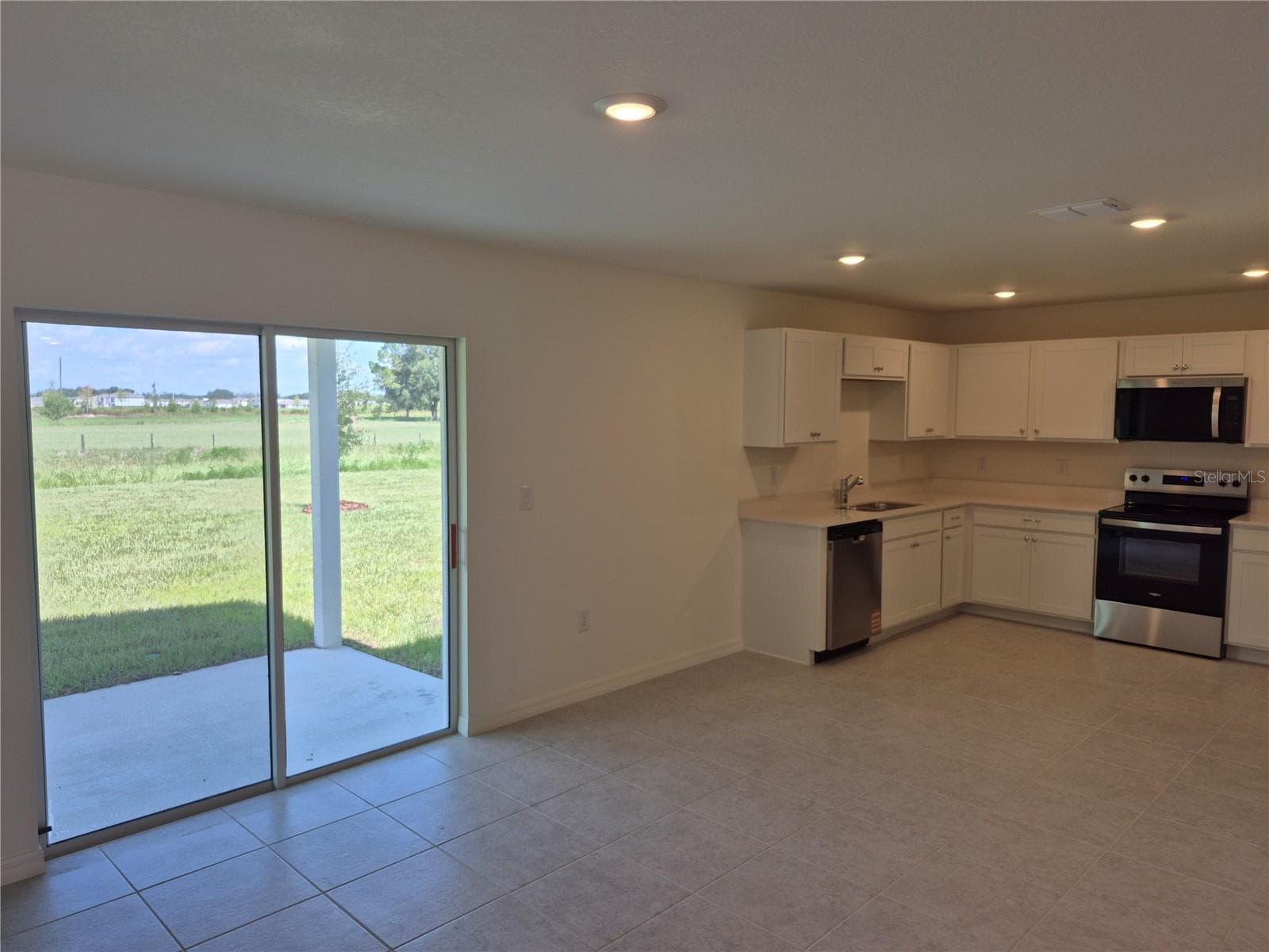 Single Family Residence at 8813 PINE BARK WAY, WILDWOOD, photo 3 of 5