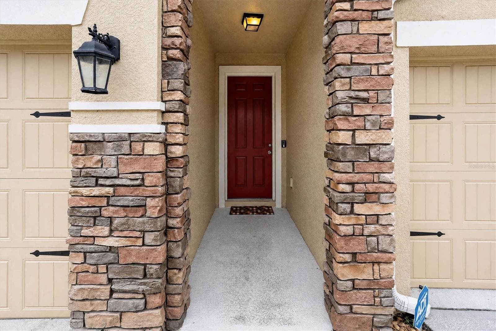 Townhouse at 1608 MOHEGAN BLVD, KISSIMMEE, photo 5 of 46