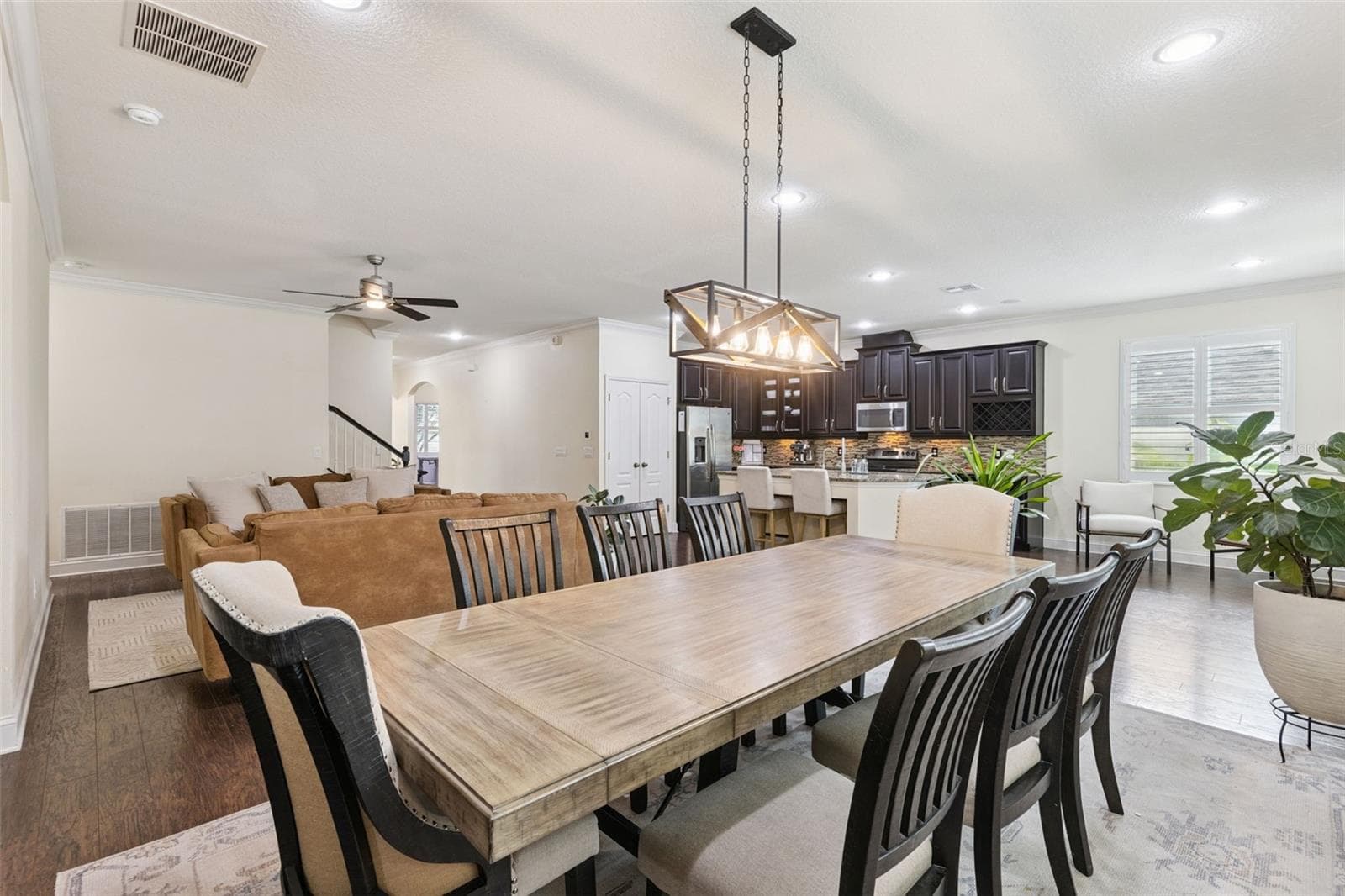 Single Family Residence at 2205 PICKFORD CIR, APOPKA, photo 4 of 33