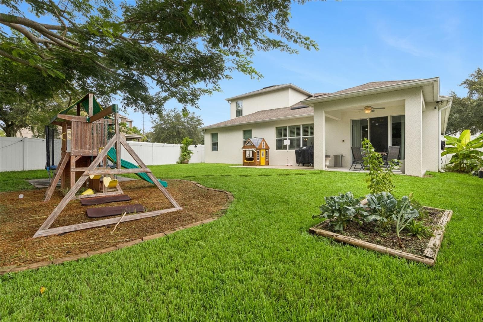 Single Family Residence at 2205 PICKFORD CIR, APOPKA, photo 26 of 33
