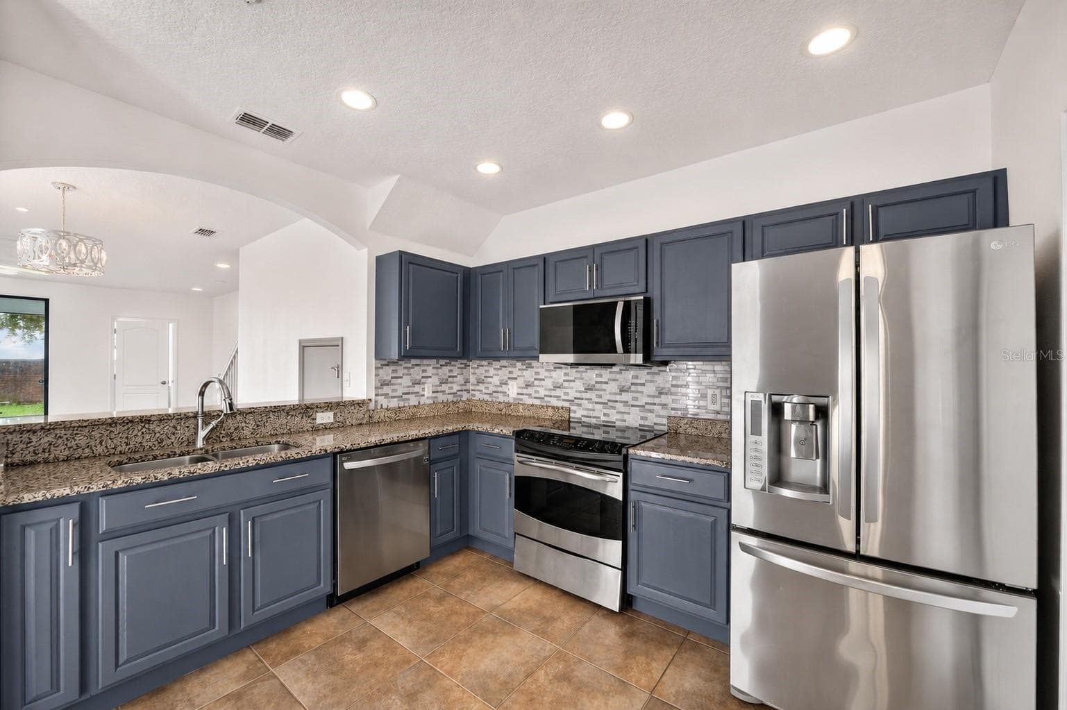 Townhouse at 2307 ALOHA BAY CT, OCOEE, photo 4 of 26