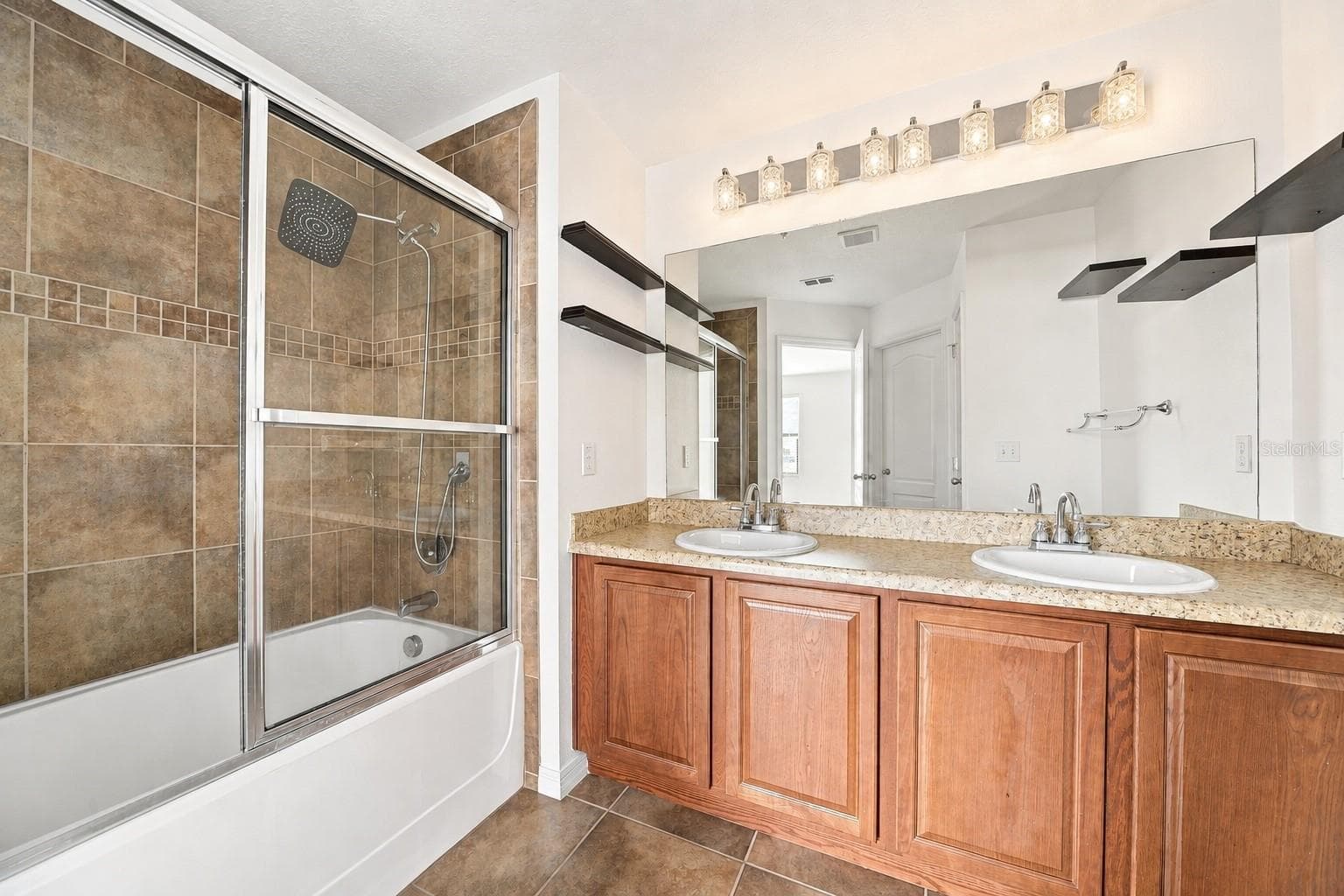 Townhouse at 2307 ALOHA BAY CT, OCOEE, photo 15 of 26