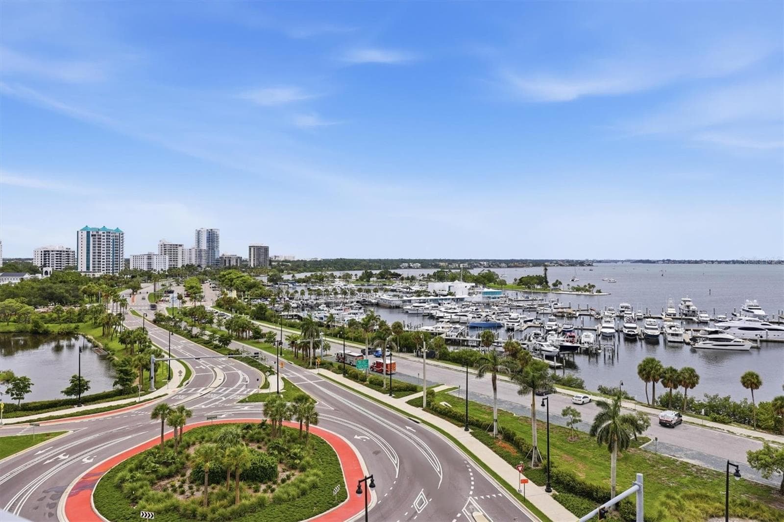 Marina Jack's & the marina are across the street - 1155 N GULFSTREAM AVE #807, SARASOTA