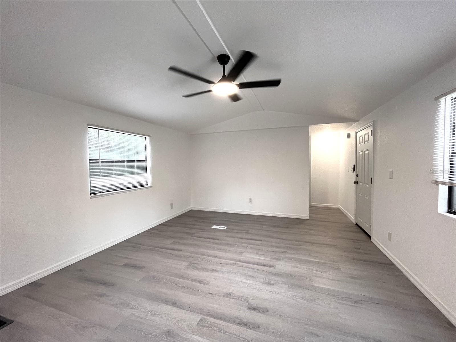 Single Family Residence at 9860 GOLDEN LOOP, NEW PORT RICHEY, photo 7 of 37