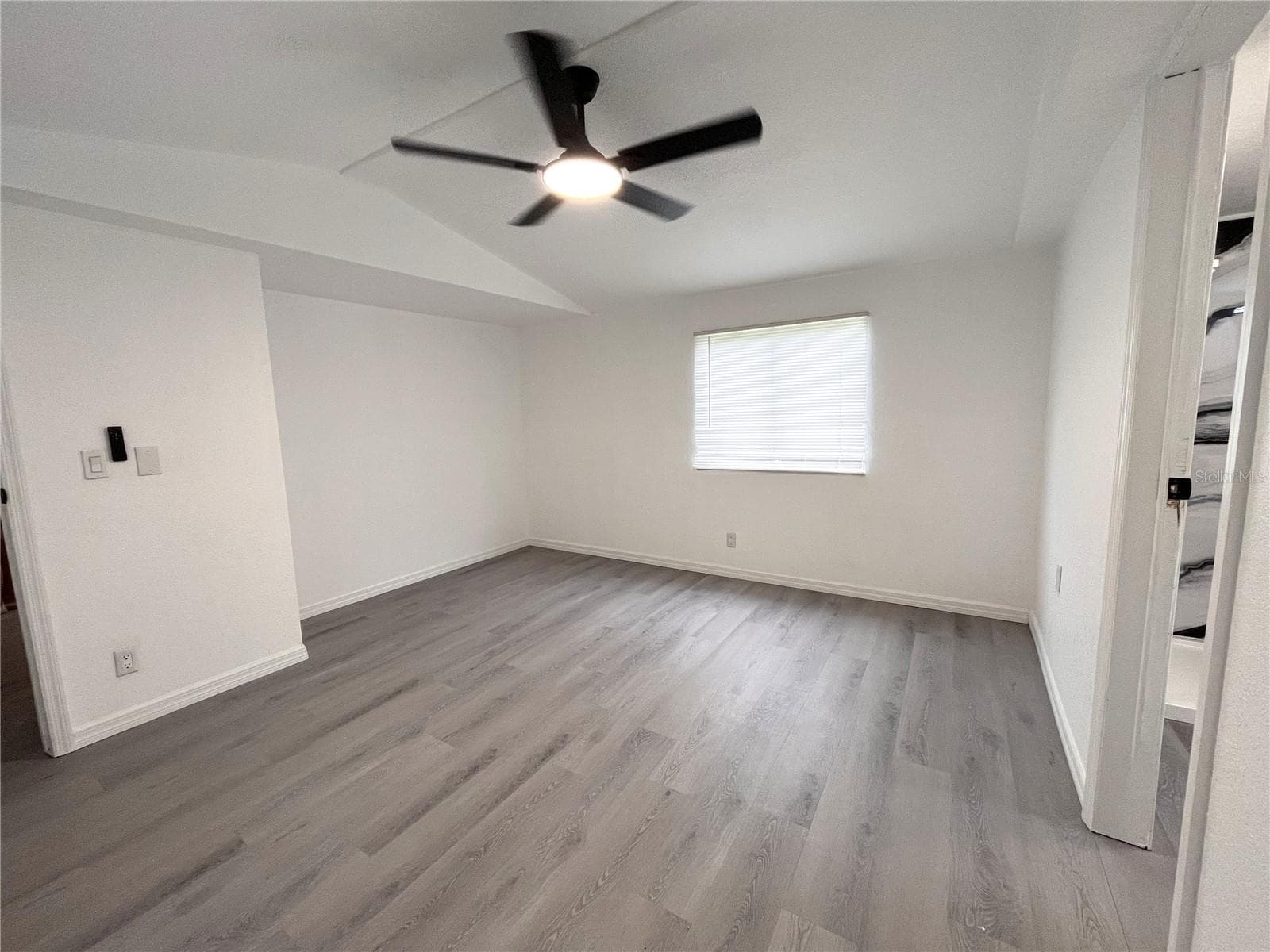 Single Family Residence at 9860 GOLDEN LOOP, NEW PORT RICHEY, photo 16 of 37