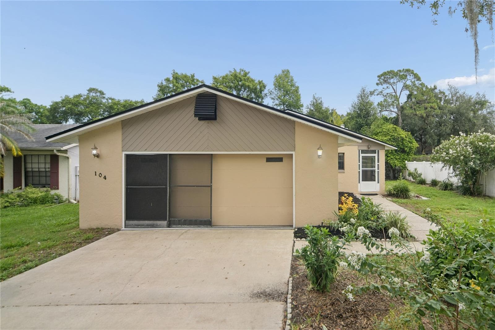 Single Family Residence at 104 QUAIL RIDGE CT, SANFORD, photo 7 of 34