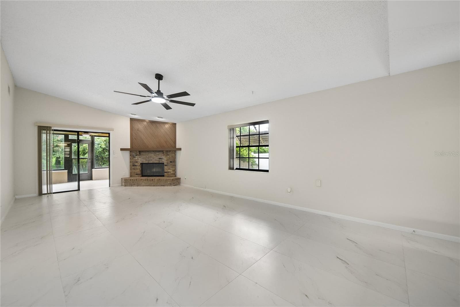 Single Family Residence at 104 QUAIL RIDGE CT, SANFORD, photo 10 of 34