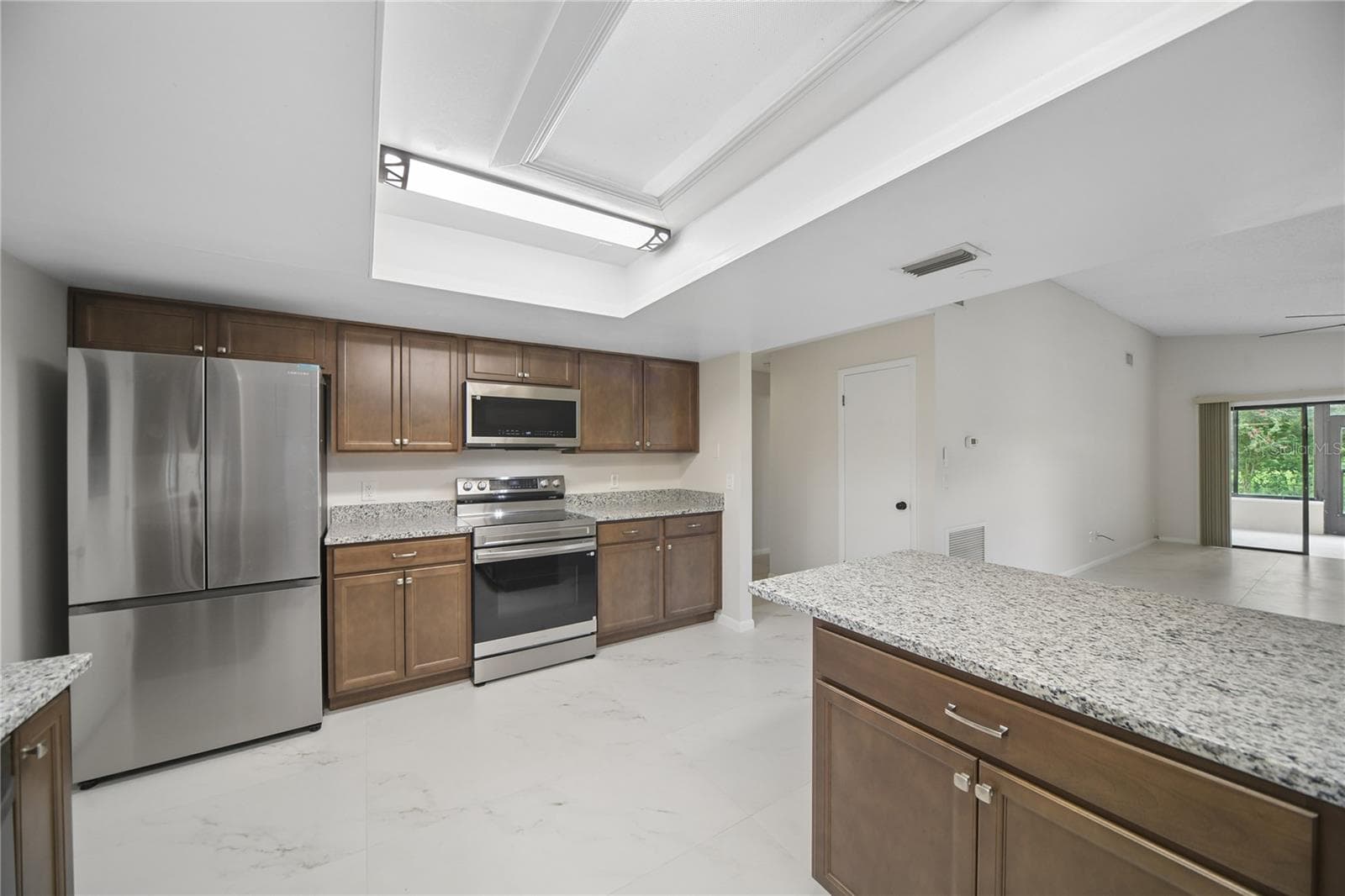 Single Family Residence at 104 QUAIL RIDGE CT, SANFORD, photo 15 of 34