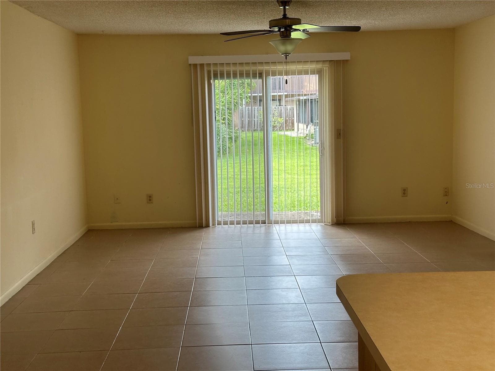 Living area - 54 FOREST RD #54, FLAGLER BEACH