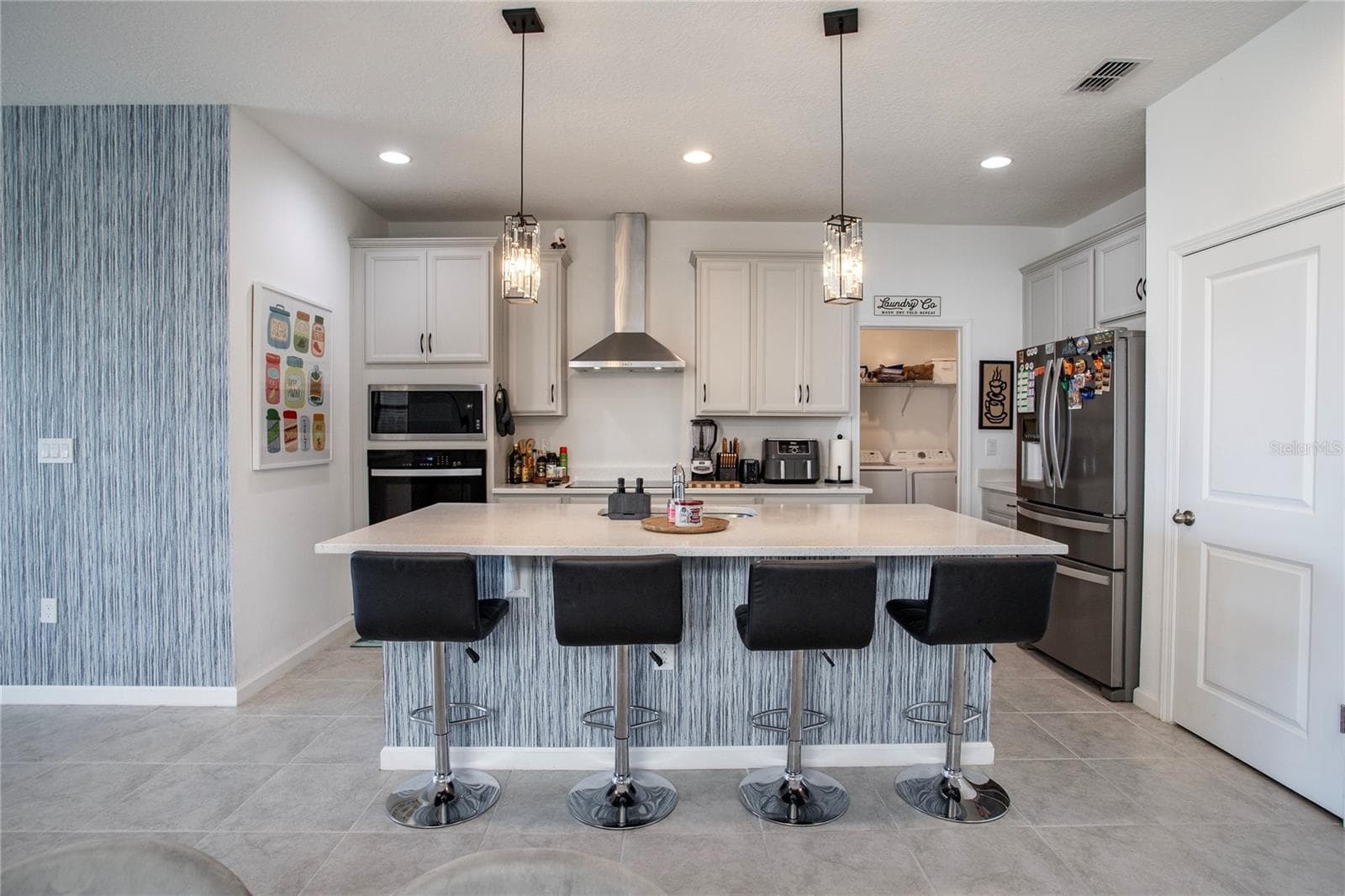 front angle of kitchen - 4724 CRAGMERE LOOP, CLERMONT