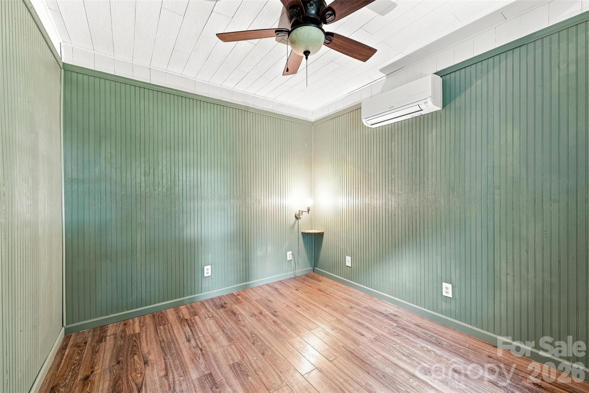 Single Family Residence at 3466 Roberta Road, Concord, photo 19 of 35