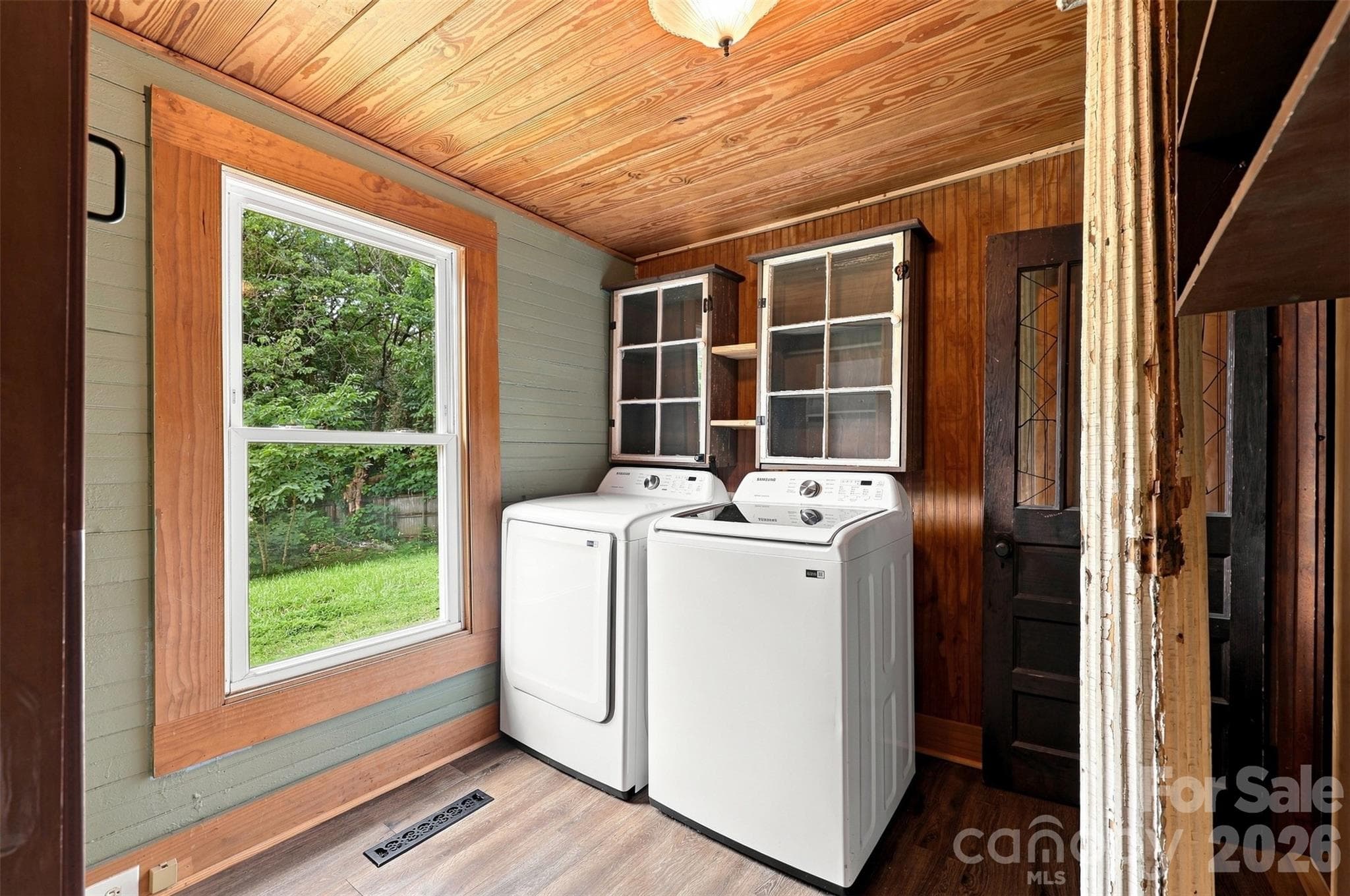 Single Family Residence at 3466 Roberta Road, Concord, photo 28 of 35