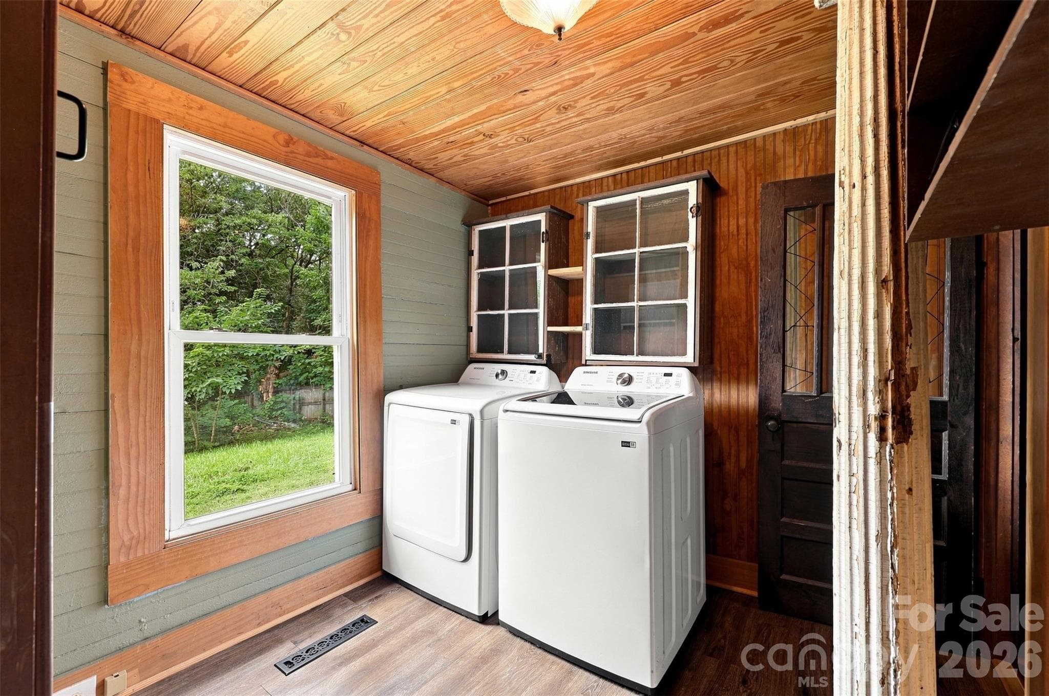 Single Family Residence at 3466 Roberta Road, Concord, photo 29 of 35