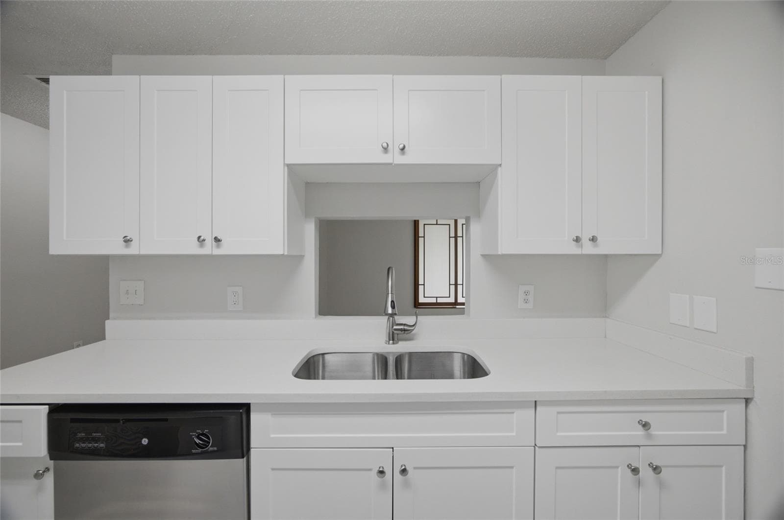 Single Family Residence at 7537 HUMBOLDT AVE, NEW PORT RICHEY, photo 13 of 37