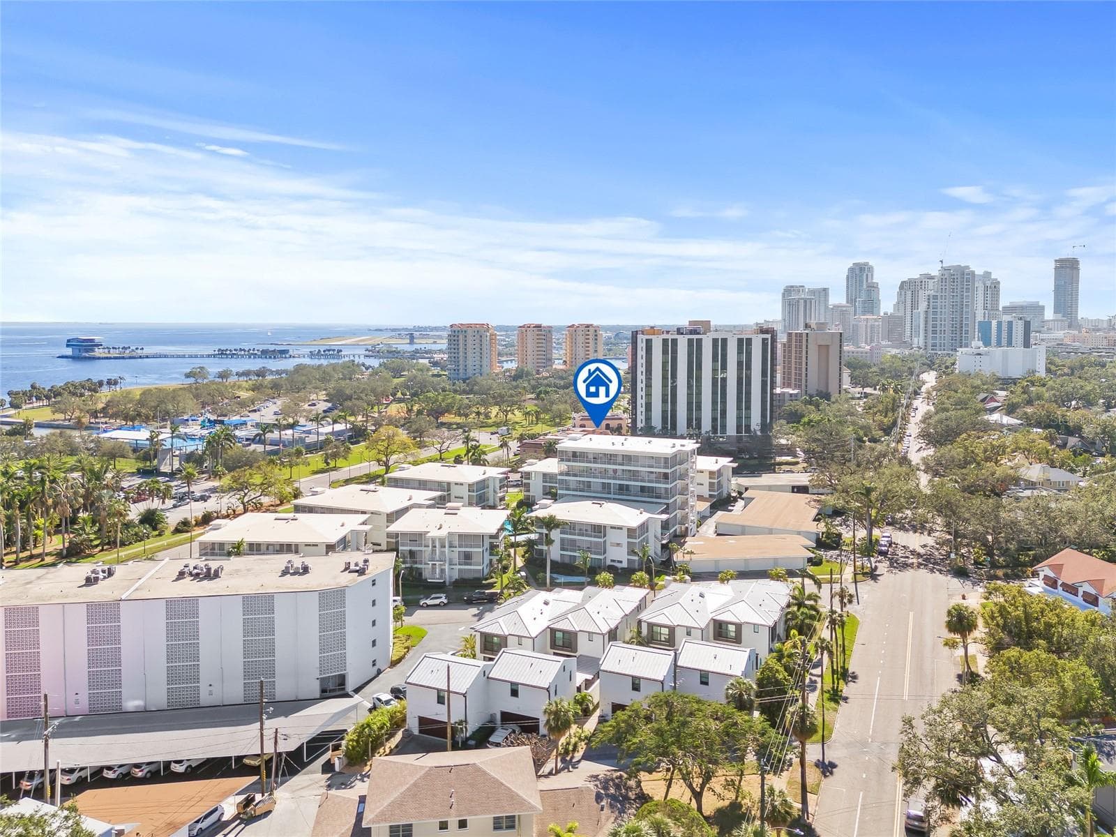 Condominium at 1012 N SHORE DR NE #14, ST PETERSBURG, photo 28 of 38