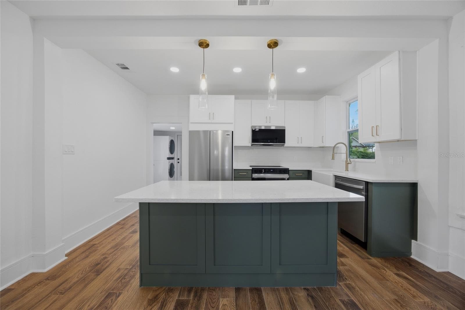Single Family Residence at 815 E FRIERSON AVE, TAMPA, photo 12 of 42