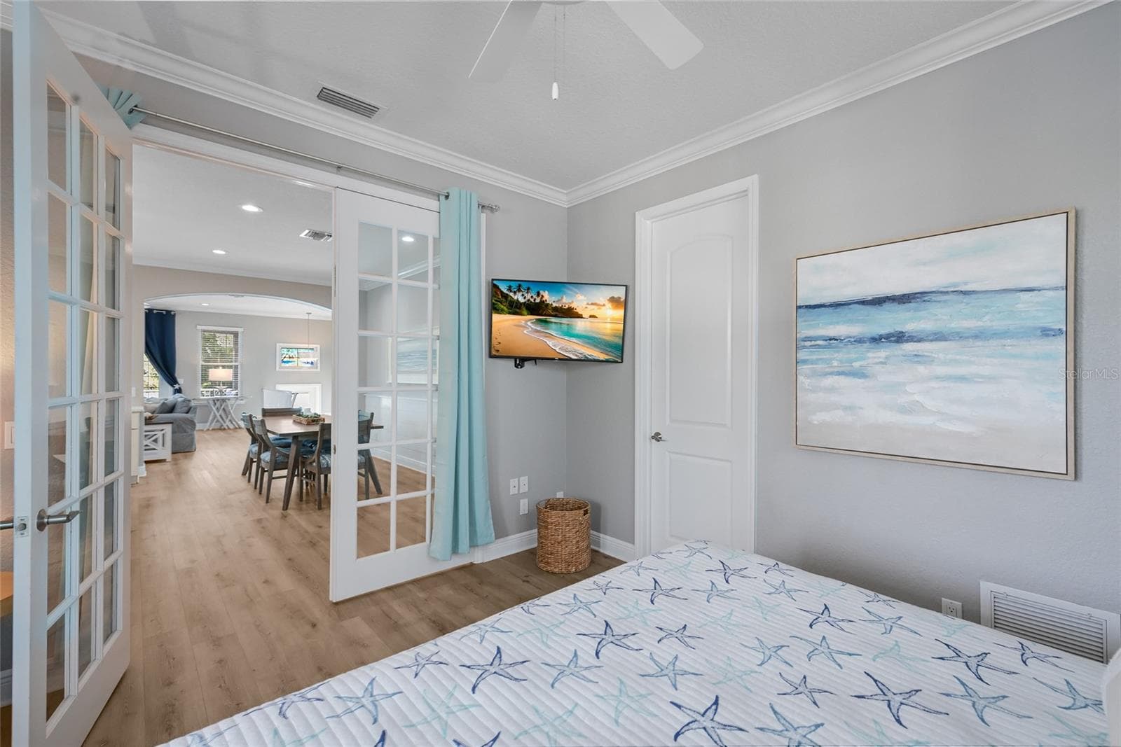 Single Family Residence at 159 CRESCENT DR, ANNA MARIA, photo 27 of 68